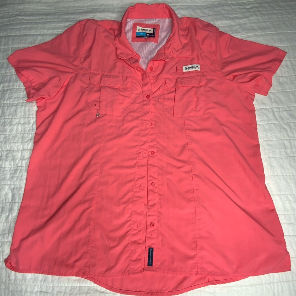 Women’s Magellan Outdoors Coral Fishing Shirt xxl